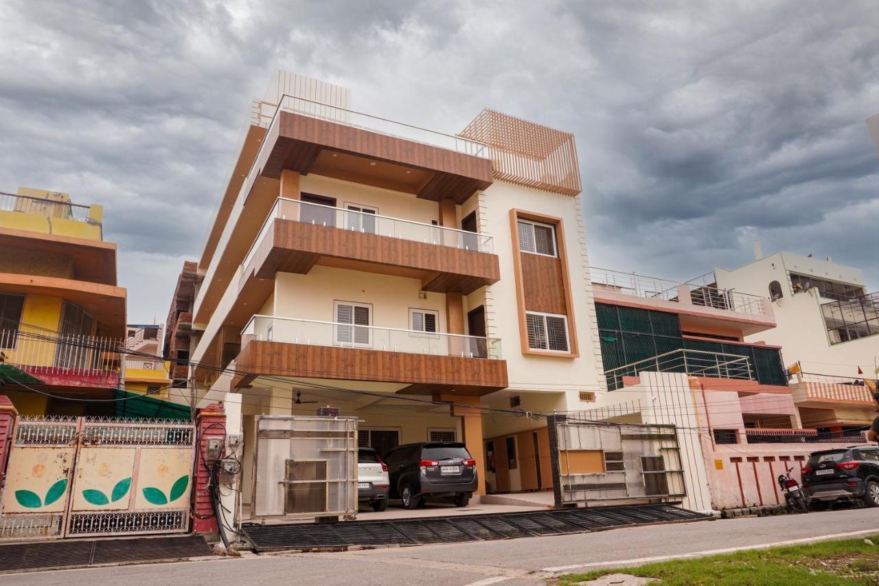 Kailasha - Lift,parking,kitchen And Modern Facilities Hotel Varanasi
