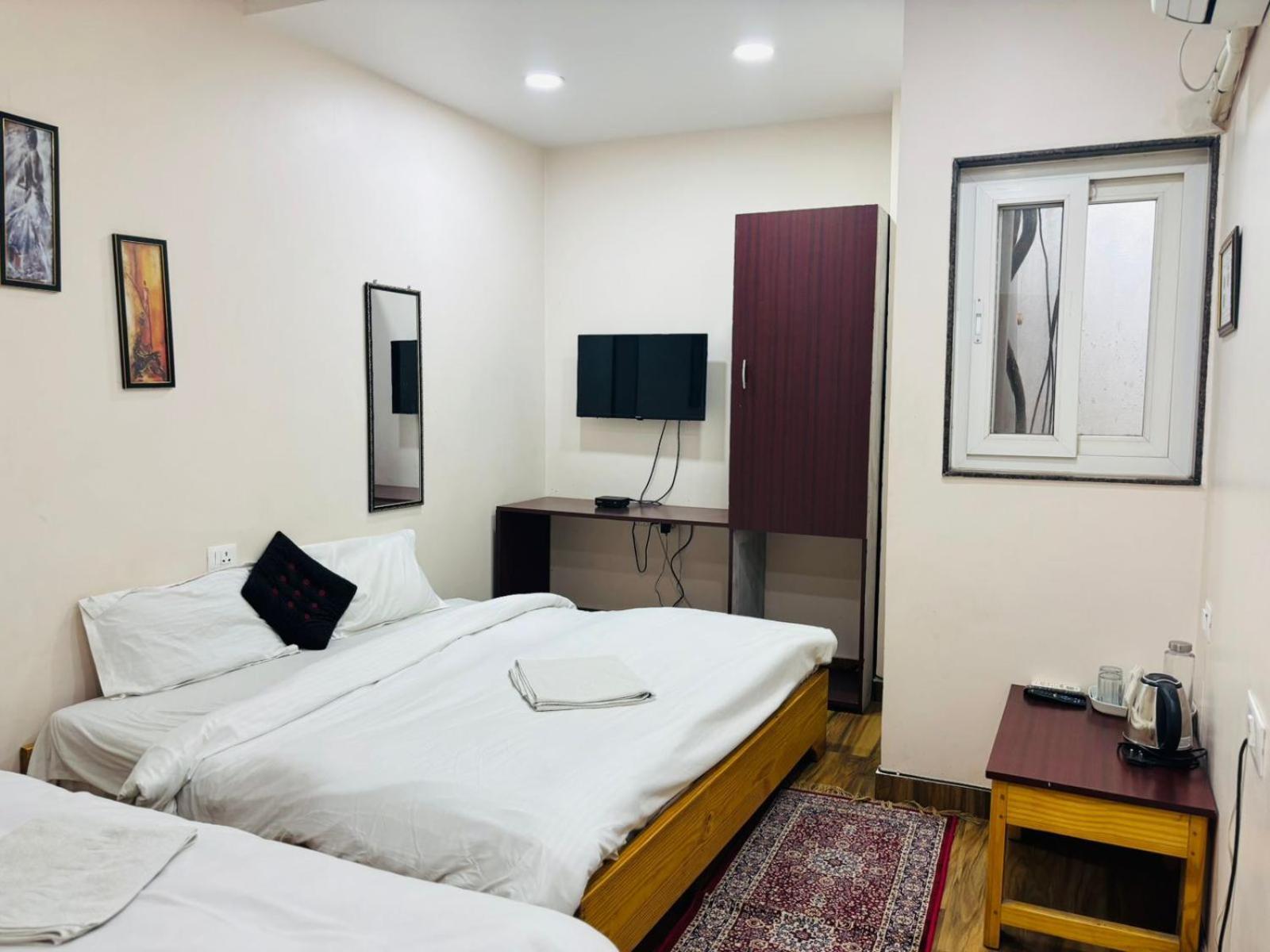 Kailasha - Lift,parking,kitchen And Modern Facilities